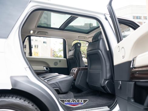 Used 2017 Land Rover Range Rover Long Wheelbase Supercharged AWD/4WD image 18