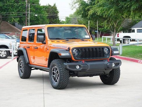 New 2025 Jeep Wrangler Unlimited Rubicon w/ Convenience Group AWD/4WD image 5
