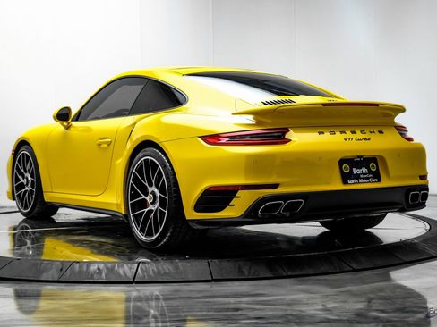 Used 2018 Porsche 911 Turbo S image 11
