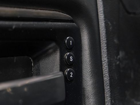 Used 2021 RAM 2500 Limited AWD/4WD image 44
