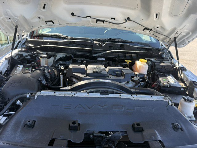 Used 2016 RAM 5500 Tradesman w/ Power Accessory Group RWD image 17