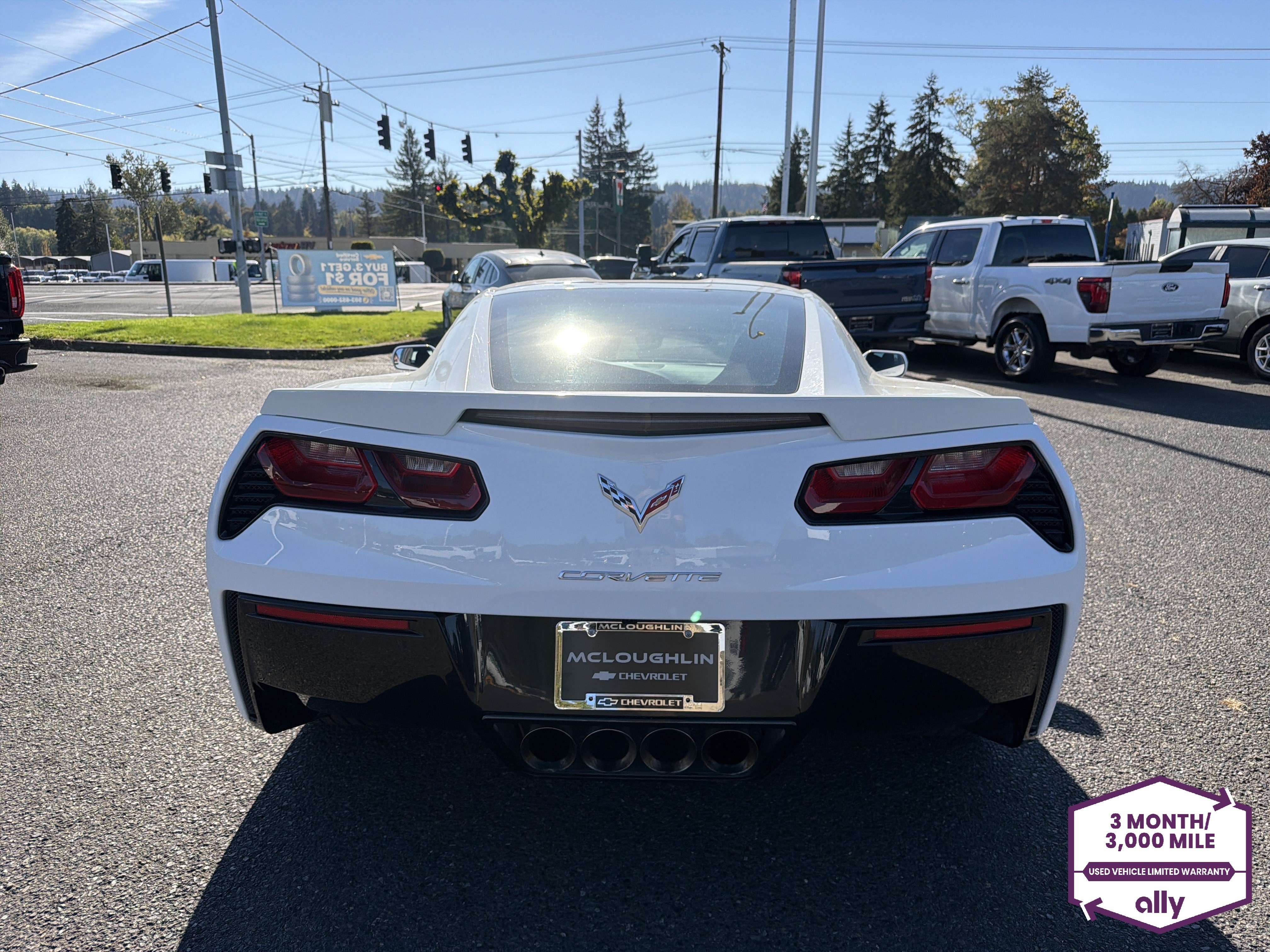 Used 2016 Chevrolet Corvette Stingray Coupe w/ 3LT Preferred Equipment Group RWD image 4