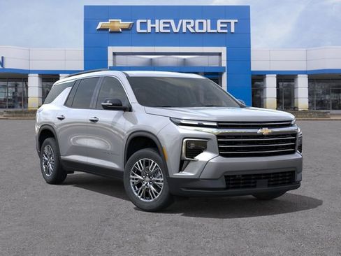 New 2026 Chevrolet Traverse LT image 7