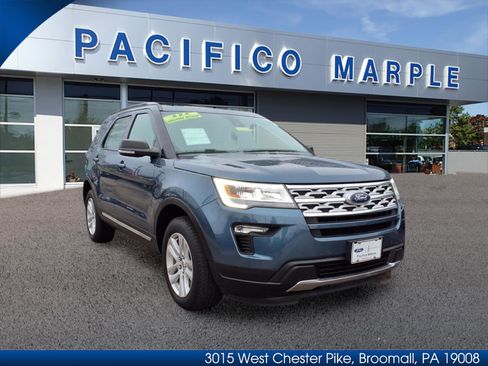 Certified 2019 Ford Explorer XLT w/ Equipment Group 202A image 1