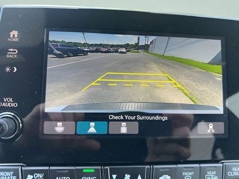 Used 2023 Honda Odyssey Sport image 24