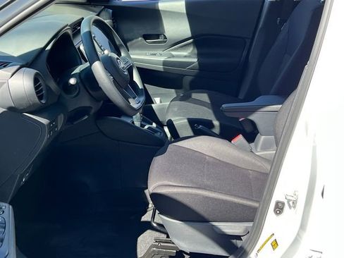 New 2025 Nissan Kicks Play S image 20