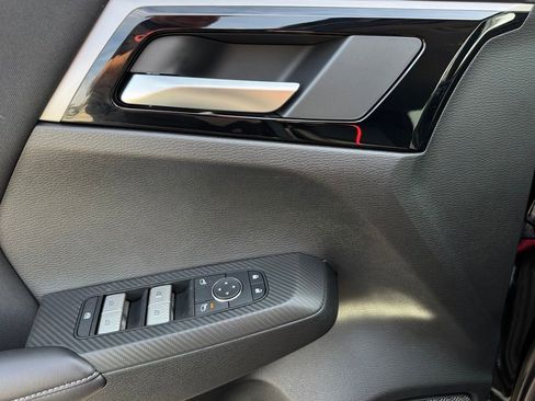 New 2026 Mitsubishi Outlander ES image 30