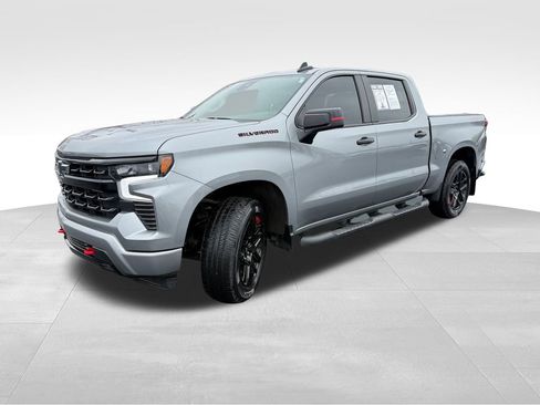Used 2023 Chevrolet Silverado 1500 RST w/ Redline Edition image 4