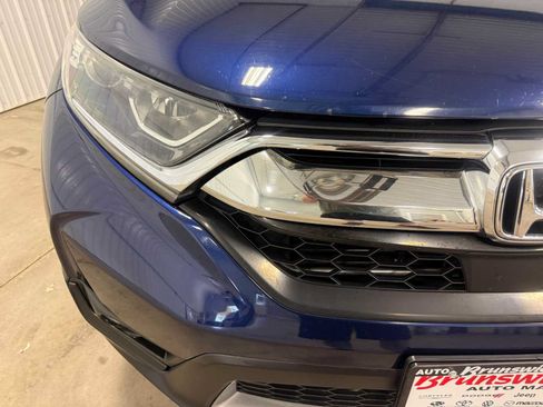 Used 2017 Honda CR-V EX image 4