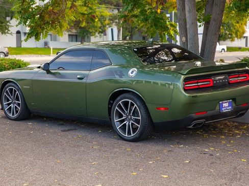 Used 2021 Dodge Challenger R/T w/ Plus Package image 7