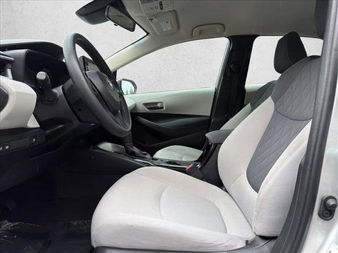 Certified 2022 Toyota Corolla LE FWD image 11