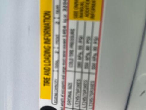 Used 2022 Chevrolet Express 2500 RWD 2500 135 w/ Driver Convenience Package image 26