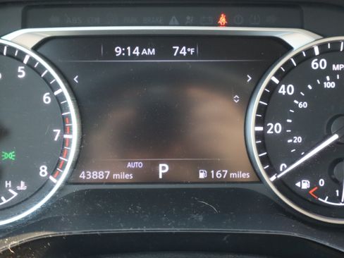 Used 2022 Nissan Pathfinder SV w/ SV Premium Package AWD/4WD image 7