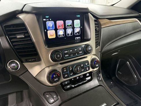 Used 2020 GMC Yukon XL Denali w/ Denali Ultimate Package AWD/4WD image 19