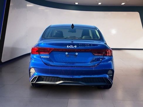 Certified 2023 Kia Forte LXS image 4