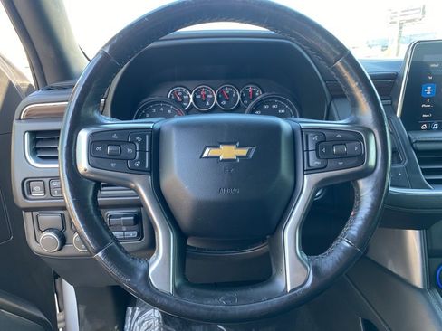 Used 2021 Chevrolet Tahoe LT w/ LT Signature Package image 19