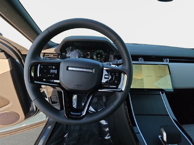 New 2026 Land Rover Range Rover Evoque S AWD/4WD image 16