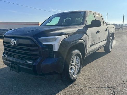 Used 2022 Toyota Tundra SR5 image 9