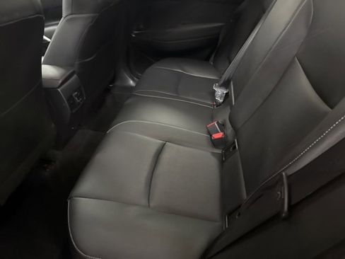 Certified 2024 Toyota Corolla Cross XLE image 18