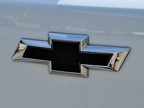 Used 2023 Chevrolet TrailBlazer RS w/ Convenience Package FWD image 29