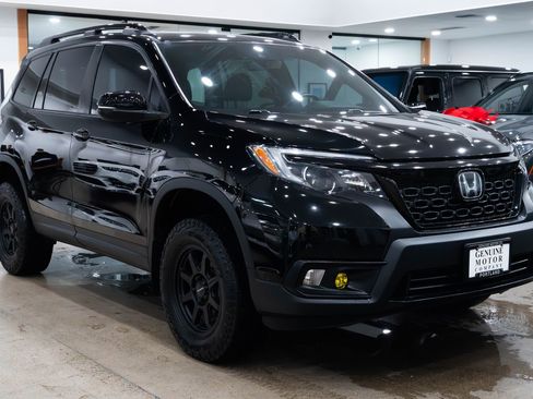 Used 2019 Honda Passport EX-L image 3