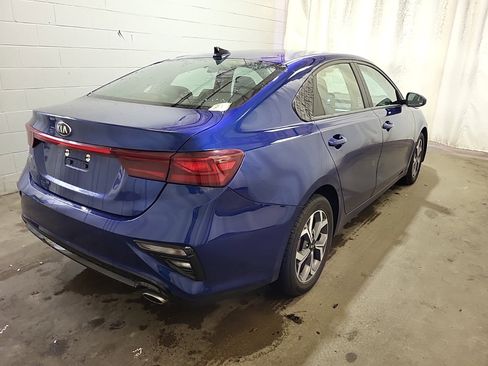 Used 2021 Kia Forte LXS FWD image 4