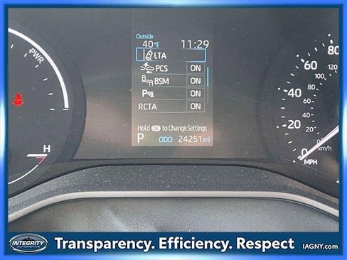 Used 2024 Toyota Sienna XLE image 29