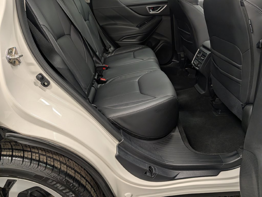 Used 2022 Subaru Forester Touring AWD/4WD image 27