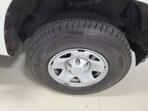 Used 2022 Toyota Tacoma SR AWD/4WD image 35