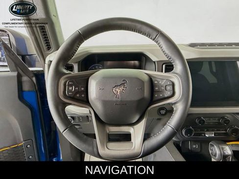 Used 2023 Ford Bronco Badlands w/ Sasquatch Package image 11