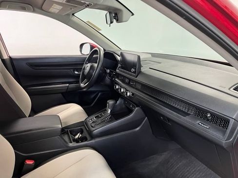 Used 2023 Honda CR-V LX image 11