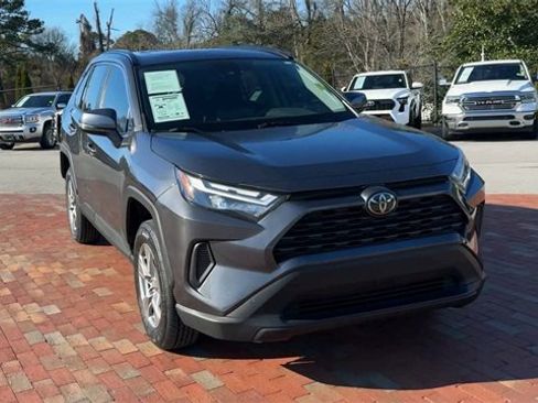 Used 2023 Toyota RAV4 XLE image 5