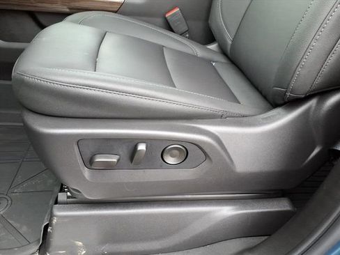 New 2026 Chevrolet Silverado 3500 LT w/ All Star Edition image 6