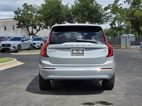 New 2026 Volvo XC90 B6 Ultra image 8