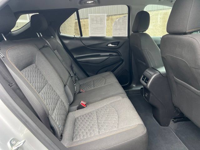 Used 2021 Chevrolet Equinox LT FWD image 13