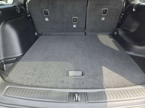 New 2025 Jeep Grand Cherokee Limited w/ Black Appearance Package image 26