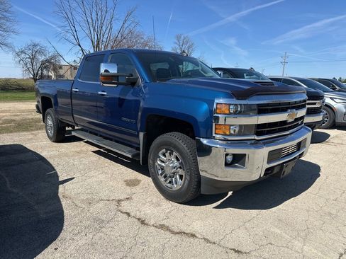 Used 2018 Chevrolet Silverado 2500 LTZ w/ Duramax Plus Package image 5