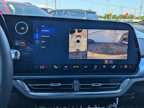 New 2026 Chevrolet Equinox EV LT FWD image 20