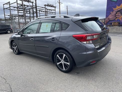 Used 2022 Subaru Impreza Premium image 3