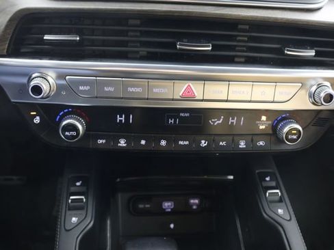 Used 2021 Kia Telluride SX w/ Nightfall Edition Package image 15