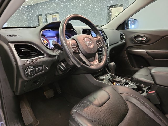 Used 2021 Jeep Cherokee Limited AWD/4WD image 7