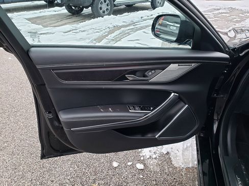 Used 2024 Jaguar XF R-Dynamic SE image 10