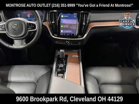 Certified 2025 Volvo V60 B5 Cross Country Plus image 2