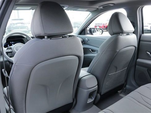 New 2026 Hyundai Elantra SEL Sport image 18