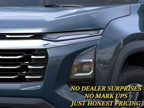 New 2026 Chevrolet Equinox LT w/ Safety and Technology Package FWD image 10