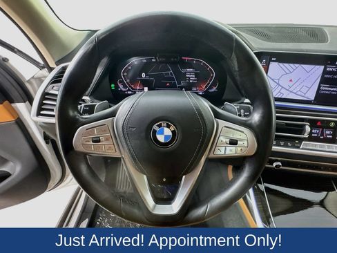 Used 2020 BMW X7 xDrive40i w/ Premium Package AWD/4WD image 13