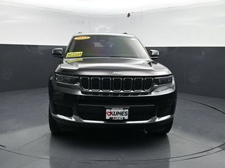 Used 2022 Jeep Grand Cherokee L Laredo w/ Luxury Tech Group I AWD/4WD video 2