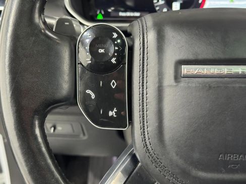 Used 2018 Land Rover Range Rover HSE image 31