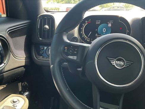 Used 2023 MINI Cooper Countryman S w/ Signature Upholstery Package AWD/4WD image 11