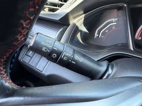 Used 2018 Honda Civic Si image 31